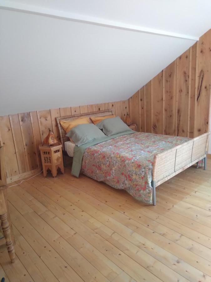 Les Dames De La Saugiat Bed and Breakfast Le Fied Buitenkant foto
