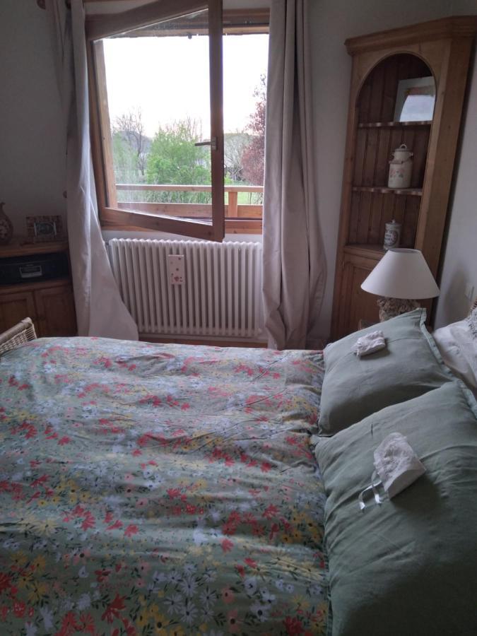 Les Dames De La Saugiat Bed and Breakfast Le Fied Buitenkant foto
