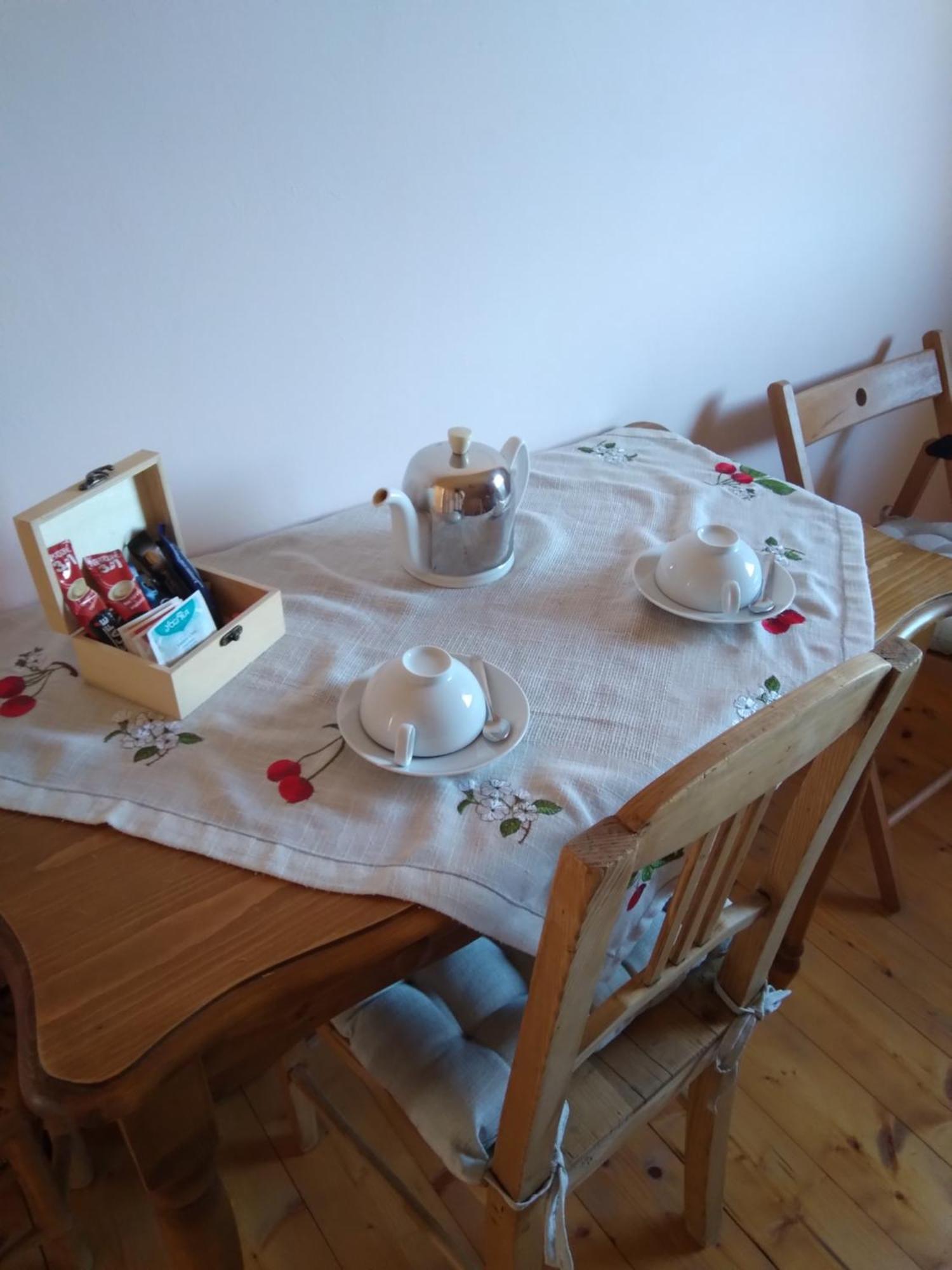 Les Dames De La Saugiat Bed and Breakfast Le Fied Buitenkant foto